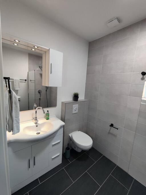 Amstetten Penthouse ภายนอก รูปภาพ